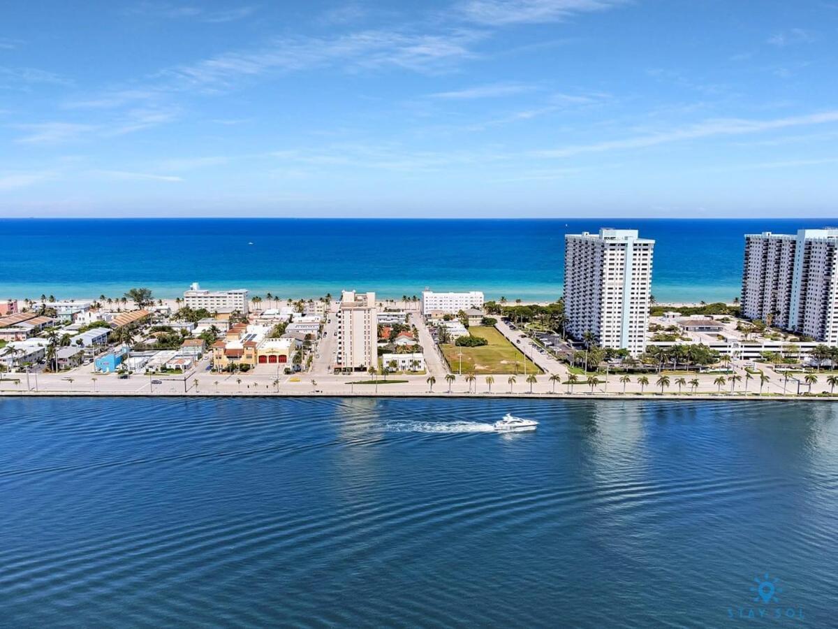 Free Parking, Bay View, Pool, Step To Beach Hollywood Exterior photo